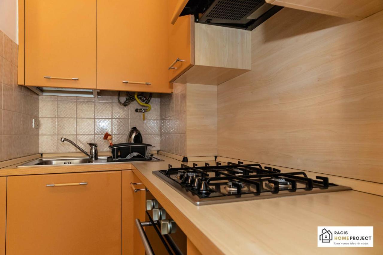 Casa Liviya - Appartamento Con Vista Lago Мадонна-дель-Сассо Экстерьер фото