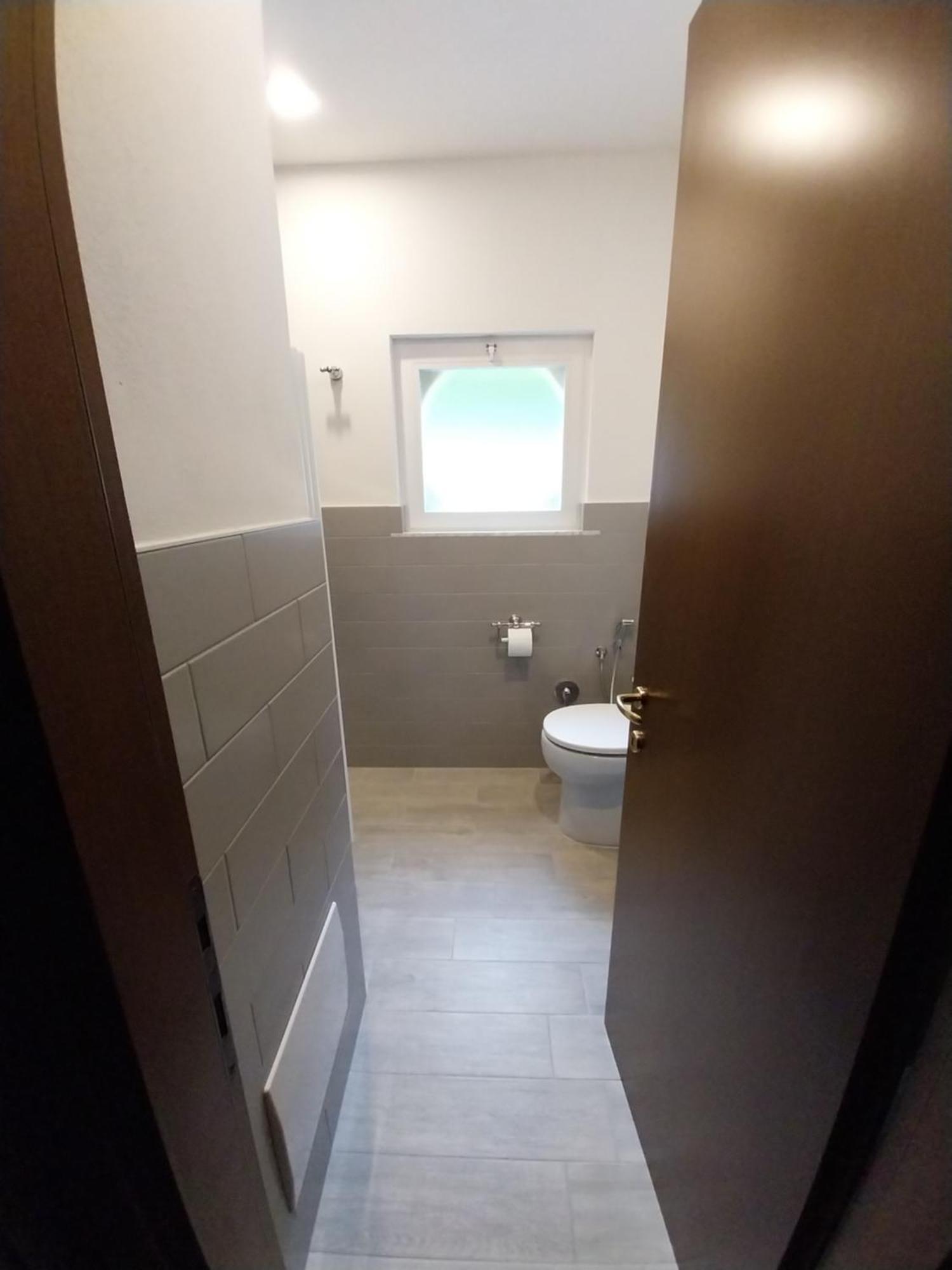 Casa Liviya - Appartamento Con Vista Lago Мадонна-дель-Сассо Экстерьер фото